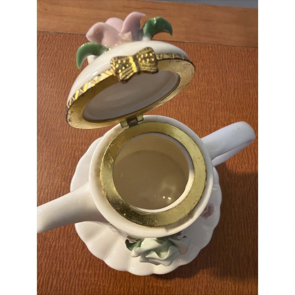 Vintage Trinket Box Teapot & Saucer Mini Roses Porcelain  4